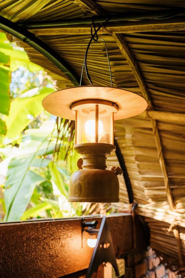Igabara Hobbit House Hotel Tangalle Eksteriør billede