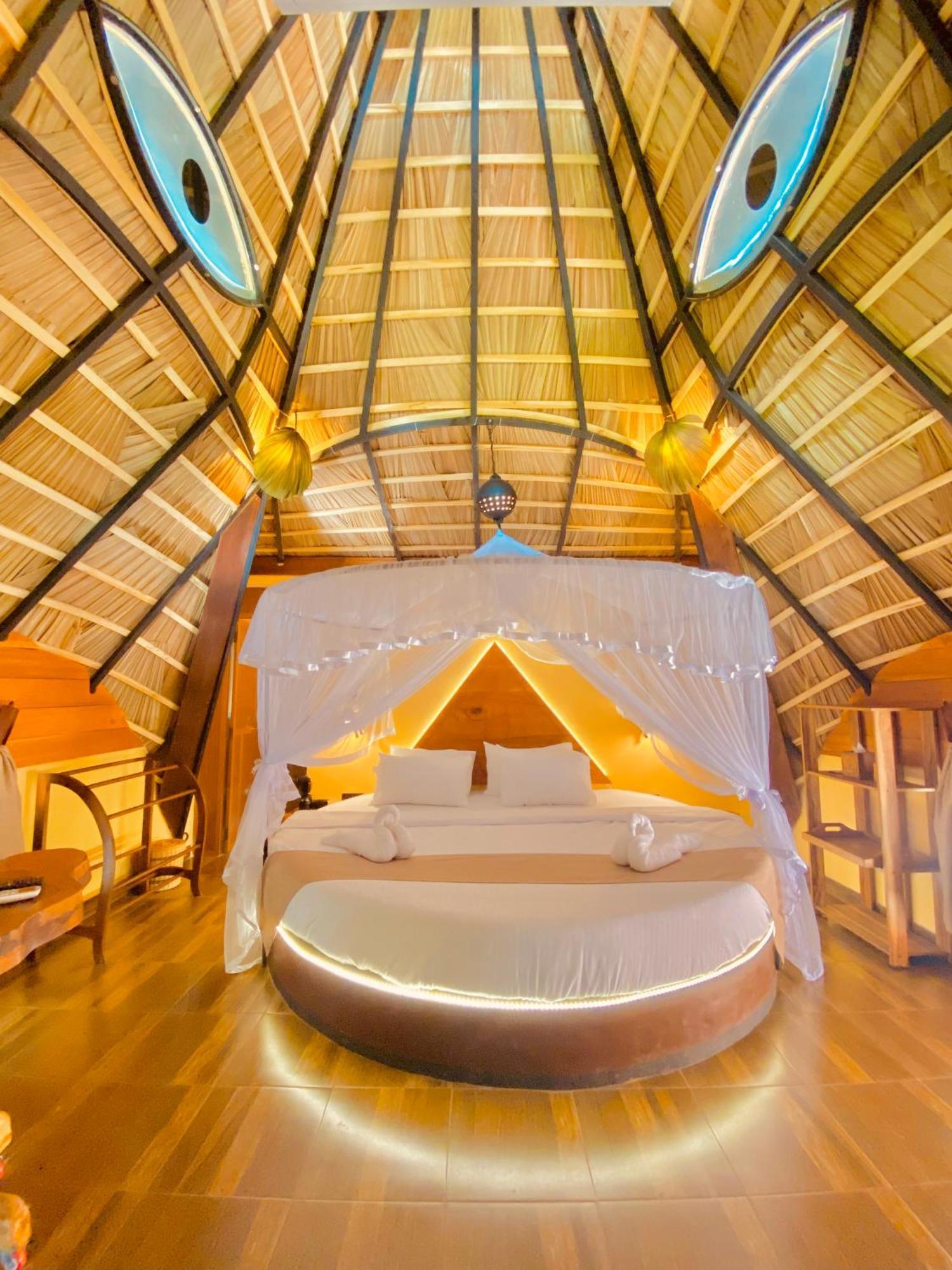 Igabara Hobbit House Hotel Tangalle Eksteriør billede